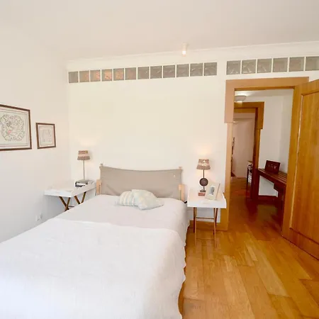 아파트 Paddle - Sea View With 3 Pools, Tennis & Squash Court 상 마르티뇨 두 포르투