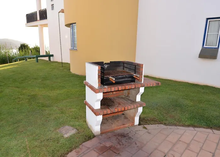 Paddle - Sea View With 3 Pools, Tennis & Squash Court サン・マルティーニョ・ド・ポルト