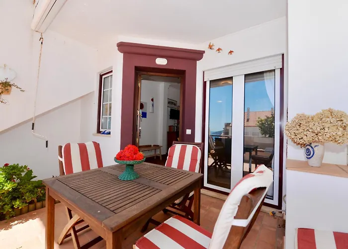 Paddle - Sea View With 3 Pools, Tennis & Squash Court *