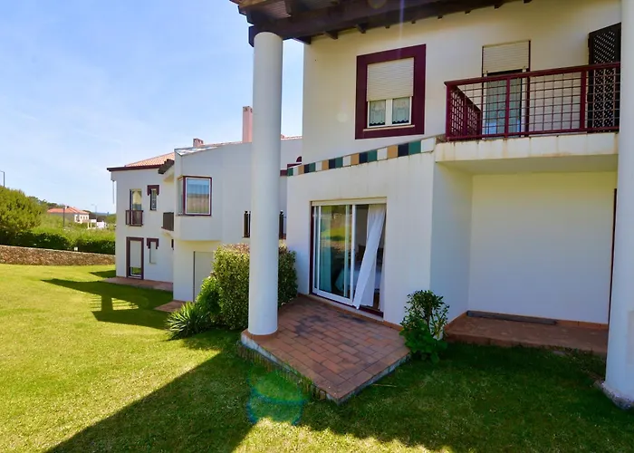 Paddle - Sea View With 3 Pools, Tennis & Squash Court サン・マルティーニョ・ド・ポルト